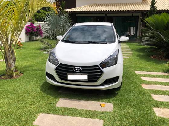 HYUNDAI HB20 1.6 COMFORT PLUS 16V FLEX 4P AUTOMÁTICO HYUNDAI HB20 1.6 COMFORT PLUS 16V FLEX 4P AUTOMÁTICO